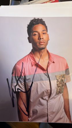 Random Authentic Autographed Celebrity Pictures 