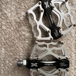 X-Pedo MTB bike pedals - NEW