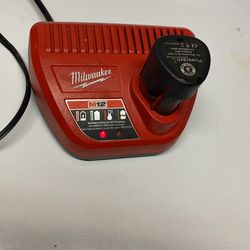 M12 Charger And Battery Milwaukee