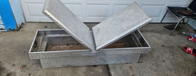 tool chest