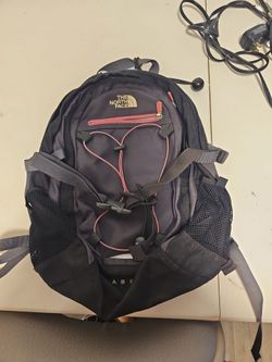 North face backpack 🎒