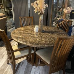 Dining Table And 4 Chairs