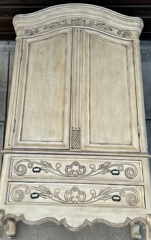 Armoire
