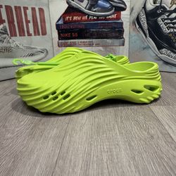Crocs Echo Wave Lime Punch Volt Men Size 8- 12 New Sandals Slipper