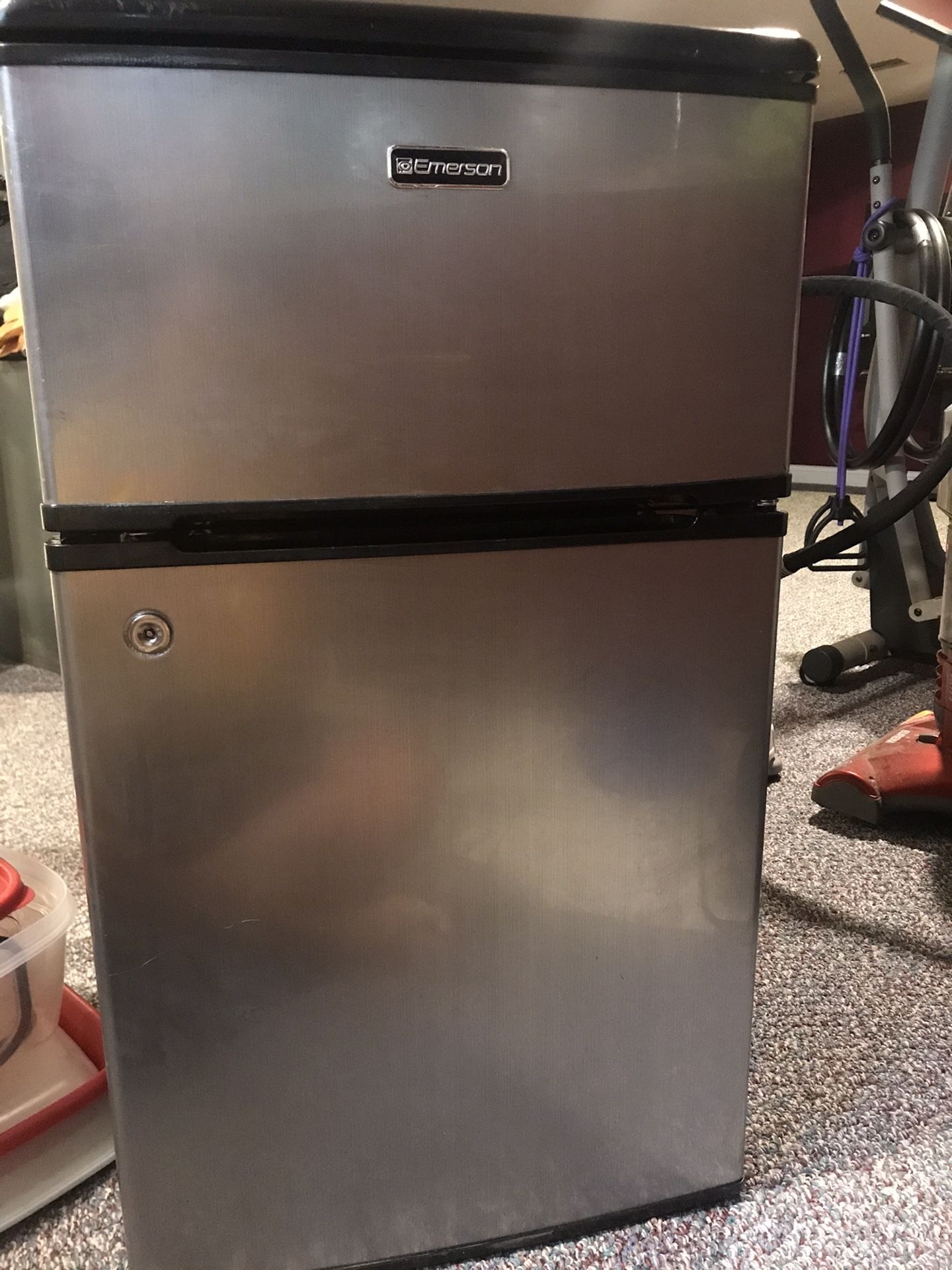 Emerson Dorm room refrigerator