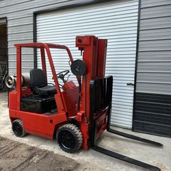 3 Stage Nissan Forklift 