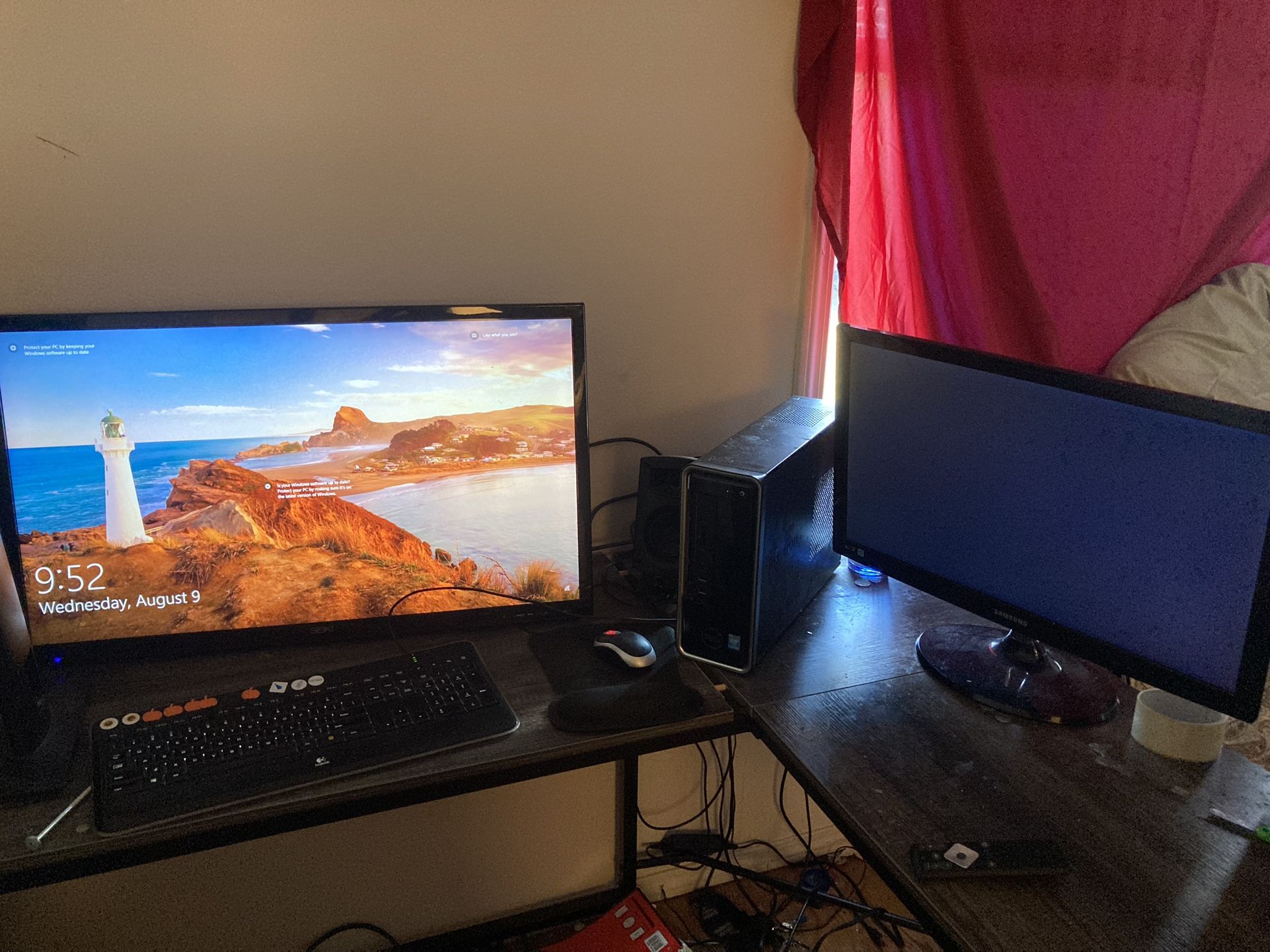 32” & 22” Tv, Computer Monitors