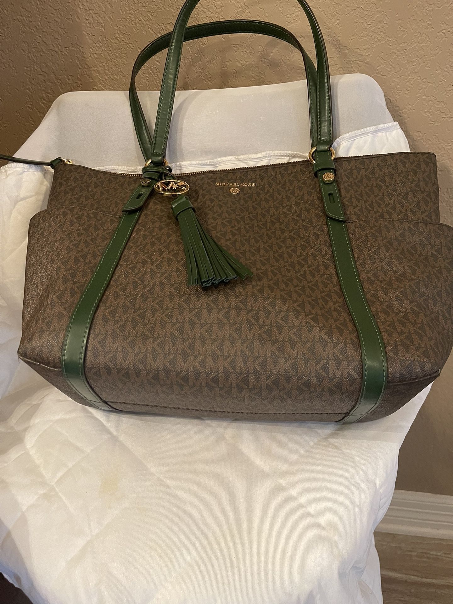 Michael Kors Purse And Wallet