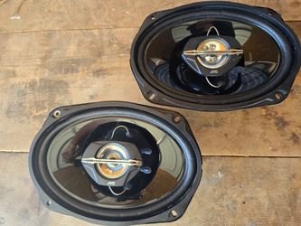 JVC 6 × 9 speakers