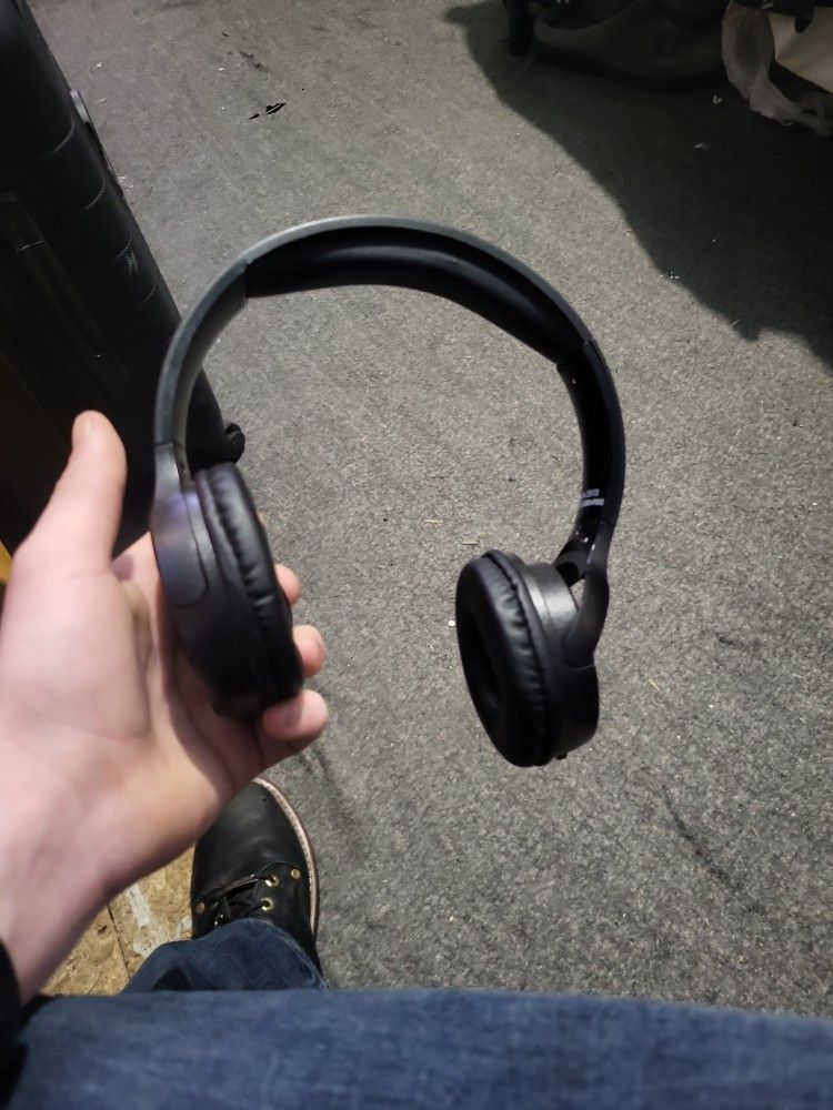 Cheap Pair Of Bluetooth Headphones