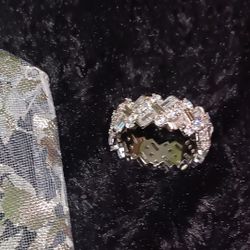 Women's Swarovski Crystal Ring Sz6 [ New]
