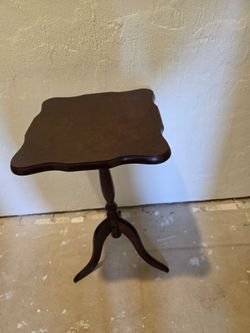 Vintage Dark Wood Pedestal Side Table