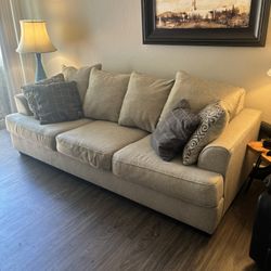 8ft. Sofa couch bed