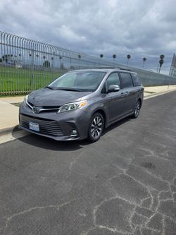 2019 Toyota Sienna