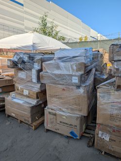 Bathroom Vanity Pallet sale