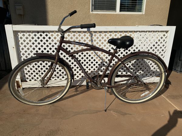 Upland Beach Cruiser/Bike for Sale in Moreno Valley, CA