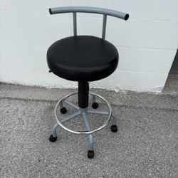 Studio Designs Future Chair