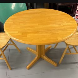 Dinner Table 