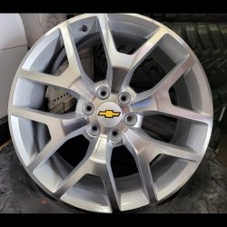 22" GM rims/wheels 22x9