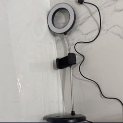 Small ring light
