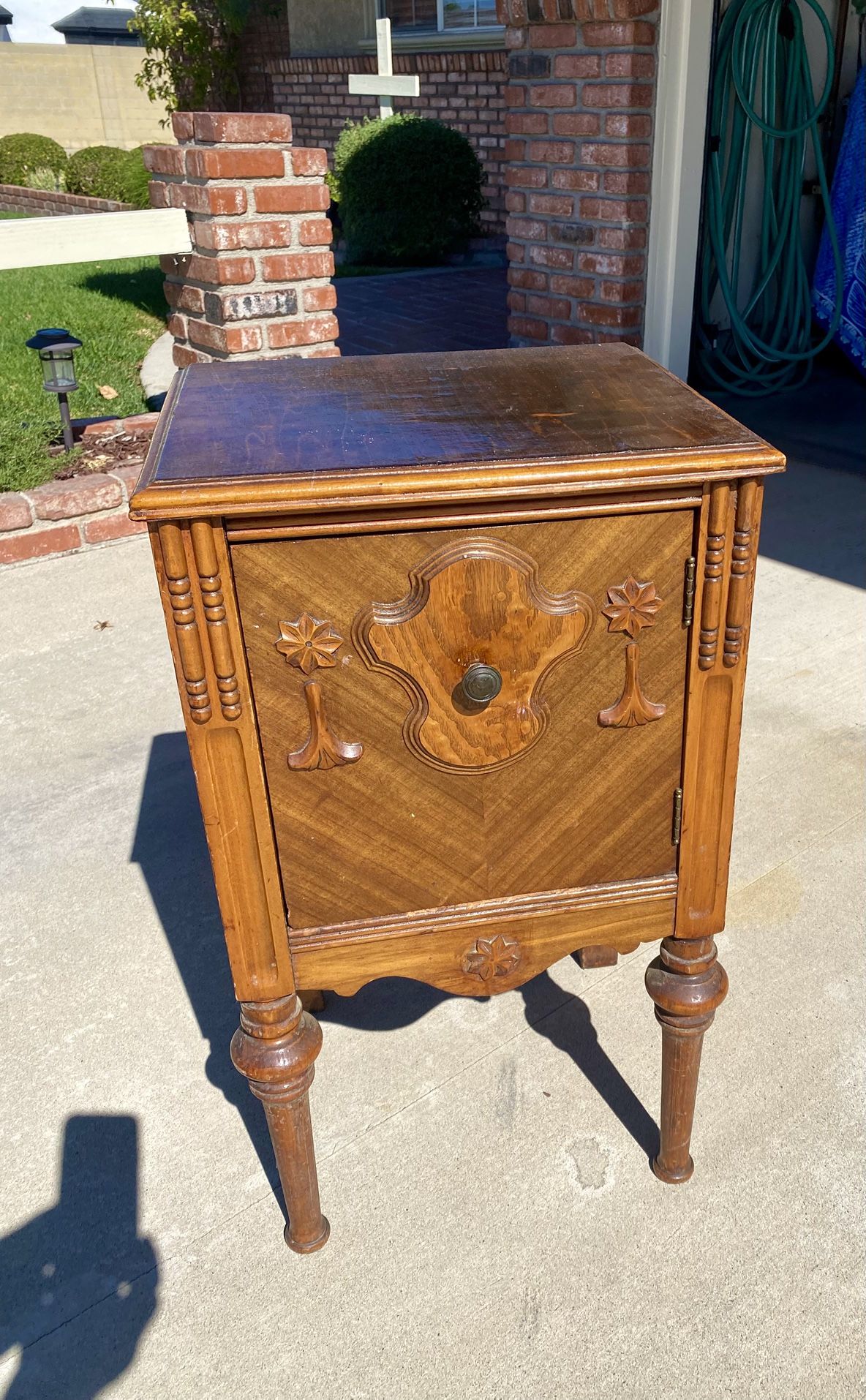 Antique Oak Nightstand/end table