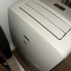 LG Portable Air Conditioner 