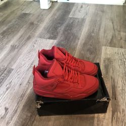 Jordan 4’s