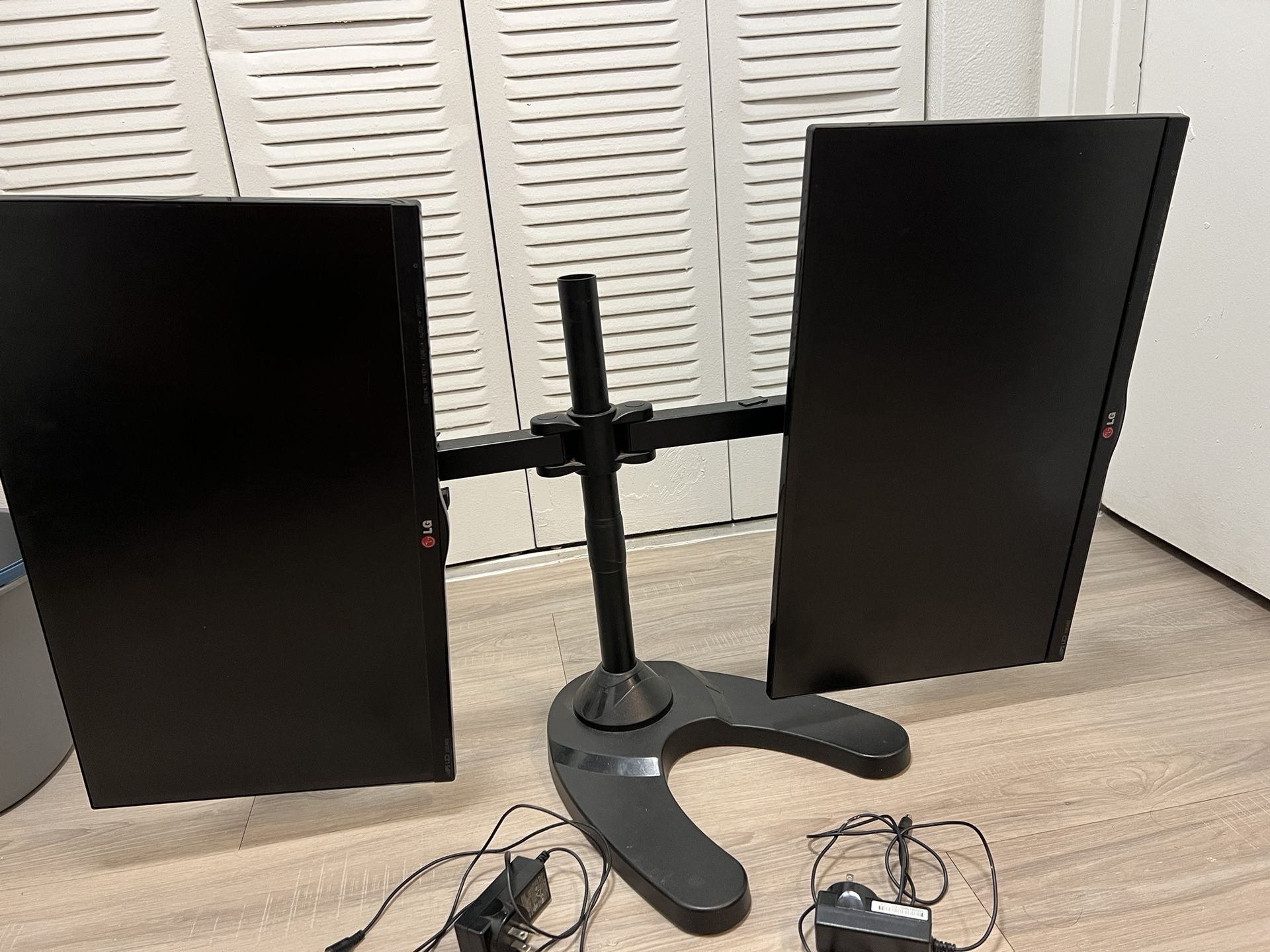 LG Monitor
