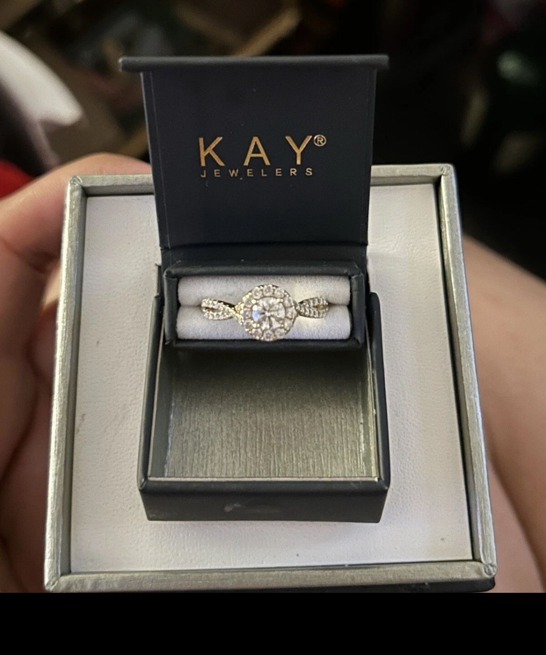 The Leo ideal cut diamond ring