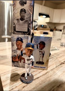 Dodgers bobble head