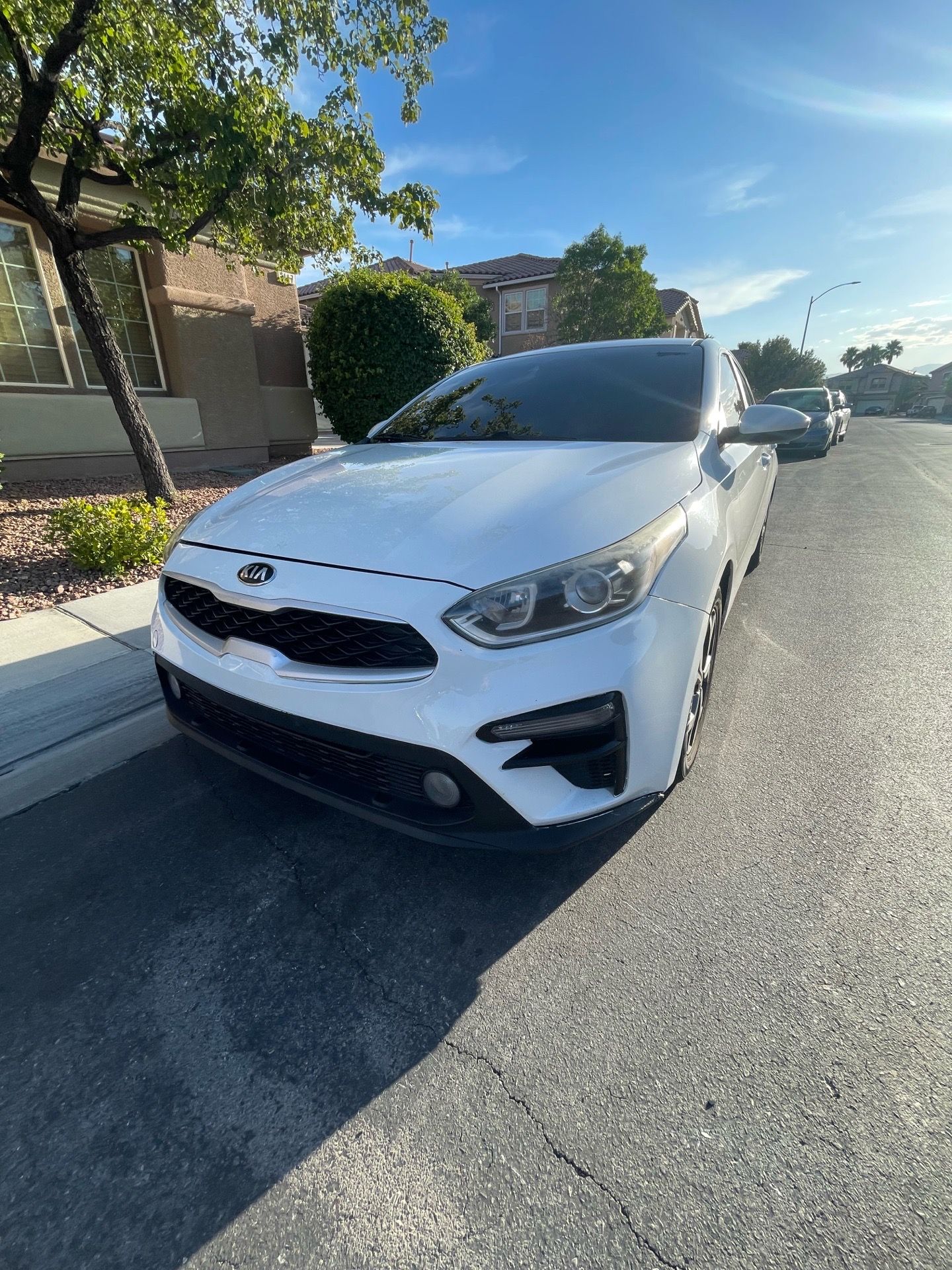 * 2020 KIA FORTE LXS * 2.0 L* SMOG AND TITLE IN HAND 🤚