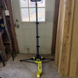 RYOBI ONE+ 18V Cordless Hybrid LED Tripod Stand Light