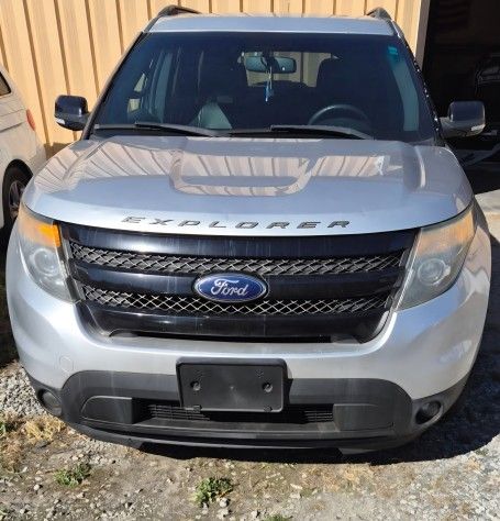 2014 Ford Explorer