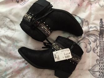 Girls boots new! Sz #1