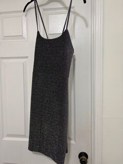 Pretty little dress, charcoal, gray plain in the front crisscross in the back size medium Pretty little dress, charcoal, gray plain in the front criss