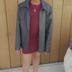 Petite Medium Women’s Black Leather Jacket
