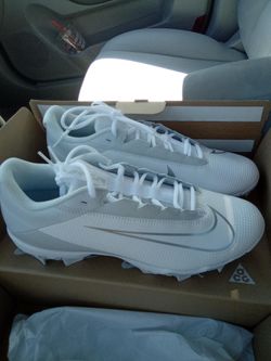 Nike men's cleats
