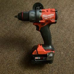 Milwaukee Top Of The Line Screw/Drill With Battery Brand New