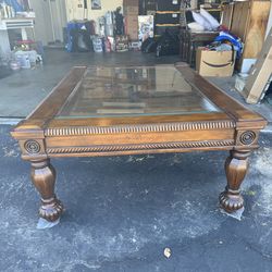 Coffee table with 2 end tables