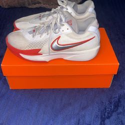 Nike GT Cut Academy Size 9