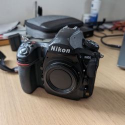 Huge Professional Equipment Nikon D850 Camera w/ Tamron Lens Setup lot