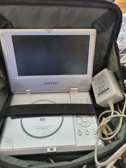 Portable DVD Player & Travel Bag