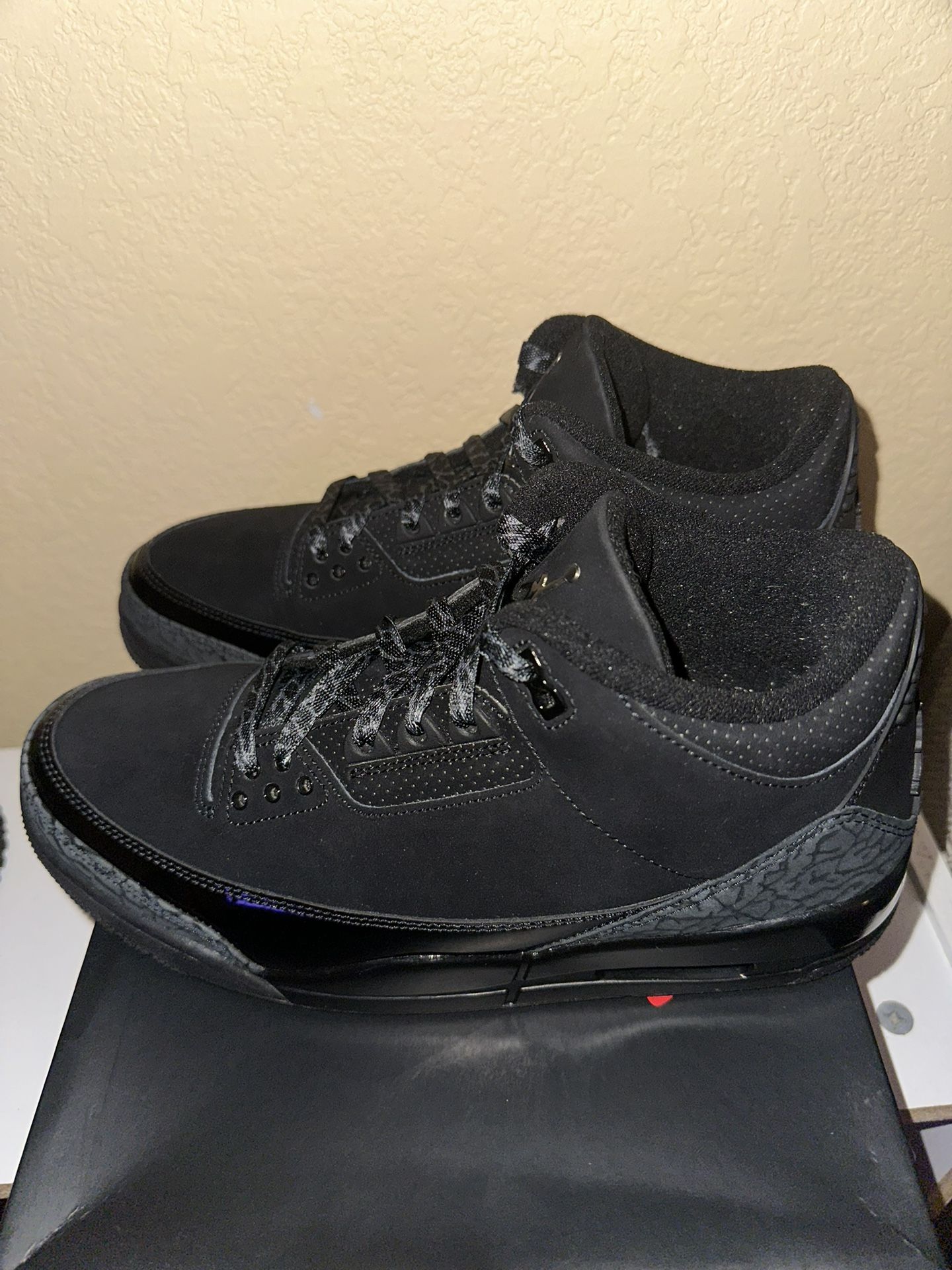 Air Jordan 3 Retro ‘Black Cat’ 2025