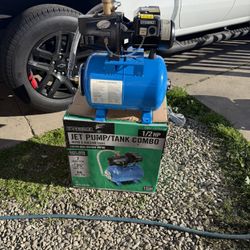 1/2 HP Shallow Well Jet Pump with 6 gal. Tank by Everbilt