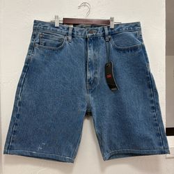 Levi’s Baggy Strong Jorts – Size 36x32 – New With Tags 