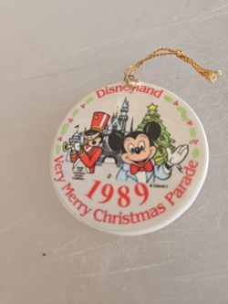Vintage Disneyland 1989 Very Merry Christmas Parade Hanging Orinament 