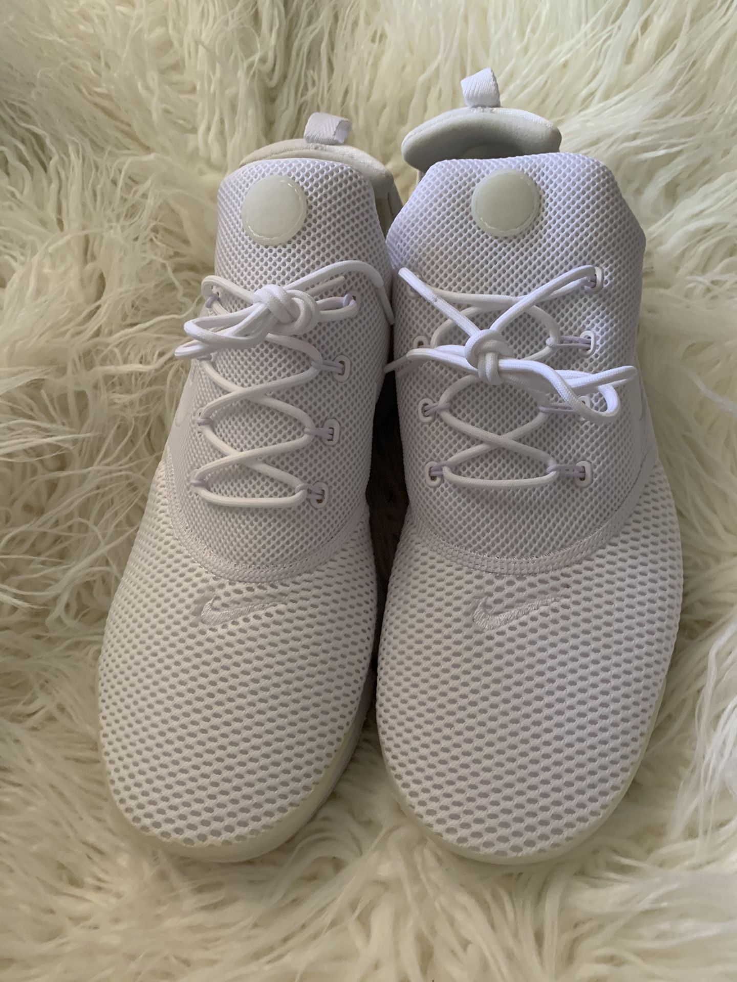 Nike Presto Fly Triple White 910569 101 Womens Running Shoes Size 11