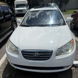 Hyundai Elantra 2009