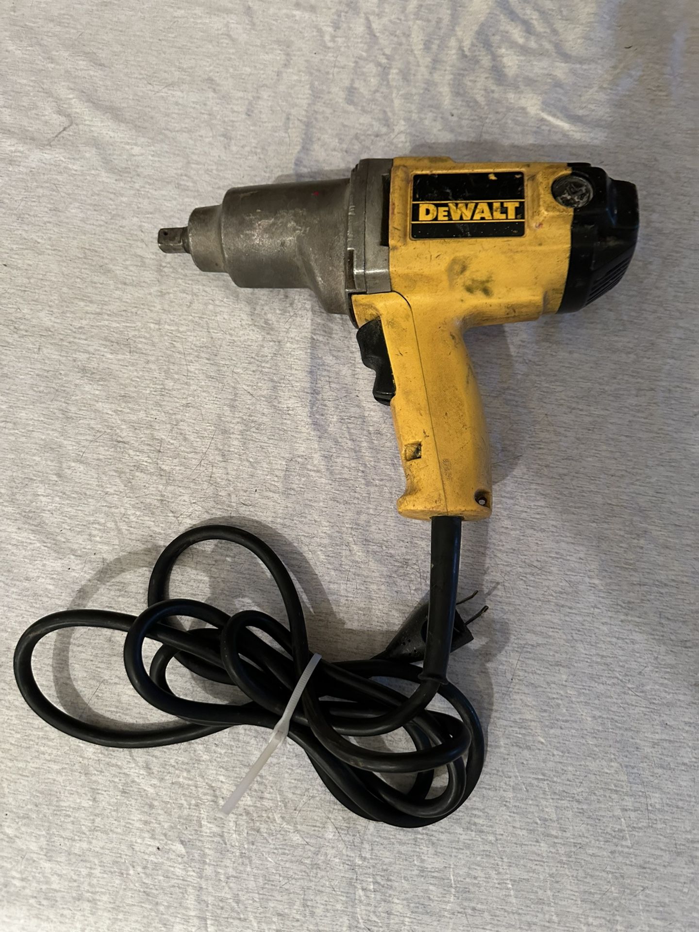 Dewalt DW290 1/2 Impact Heavy Duty Works Great &80