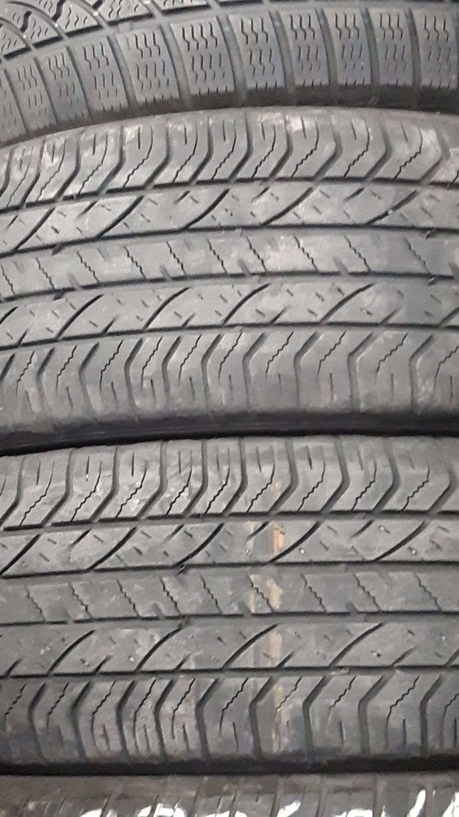 225/60/16 un par 2 pair